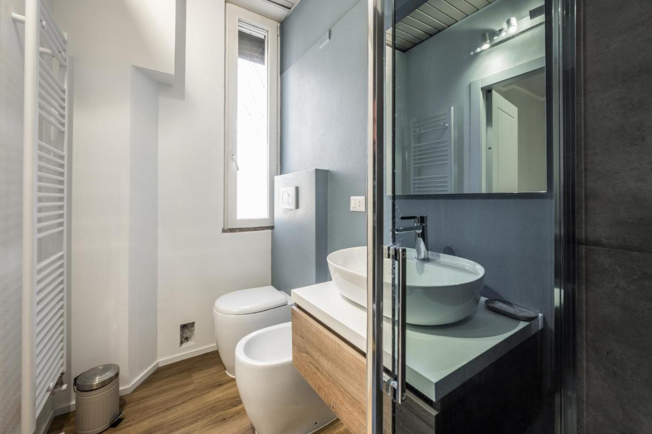 Cucchiari Suite 4B Modena Exterior foto
